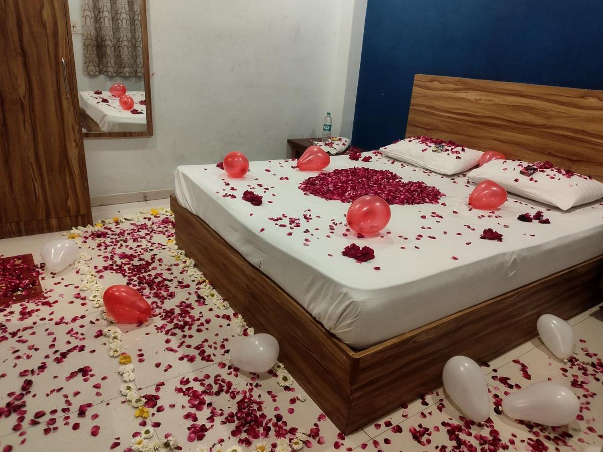Hotel Guru Kripa - 500Mtr From Shreenathji Temple Nāthdwāra エクステリア 写真